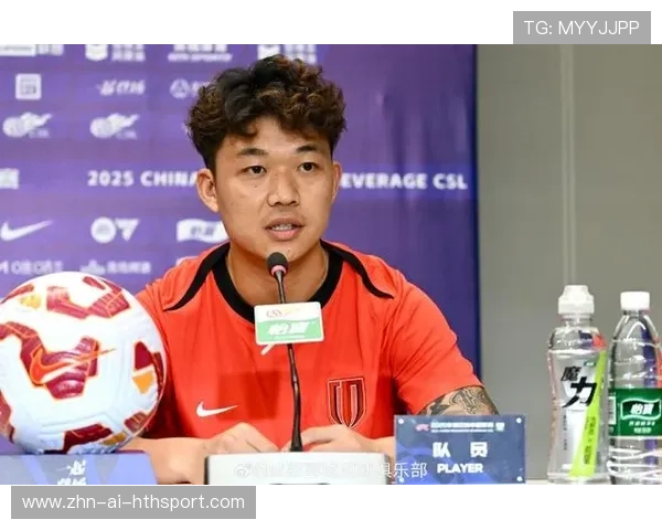 严鼎皓续约成都蓉城，本土中场核心稳固