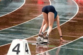 华体会全站-全运会田径项目连续刷新纪录，全运会田径项目连续刷新纪录是多少